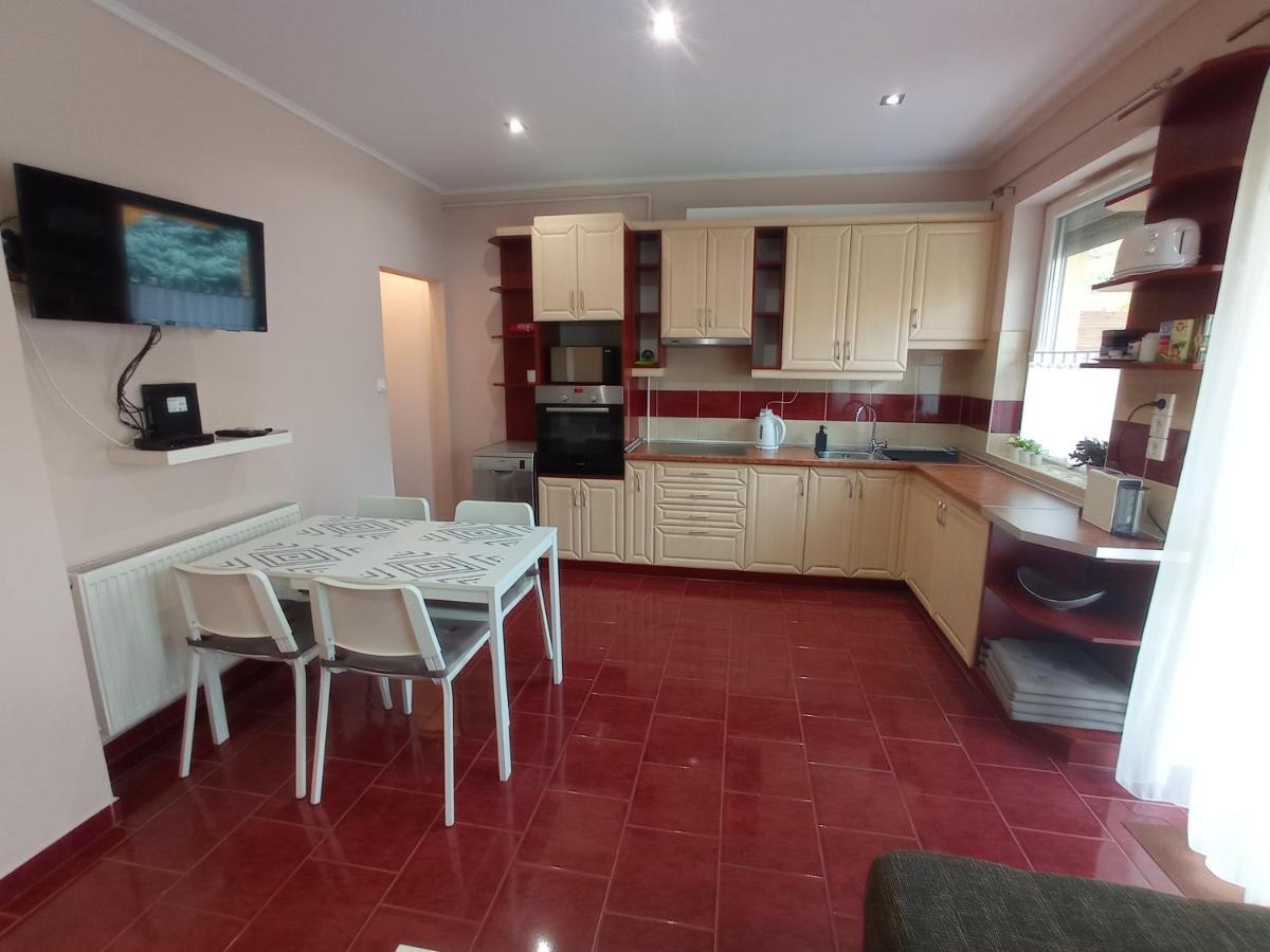 Budapest Airport Apartment Kültér fotó