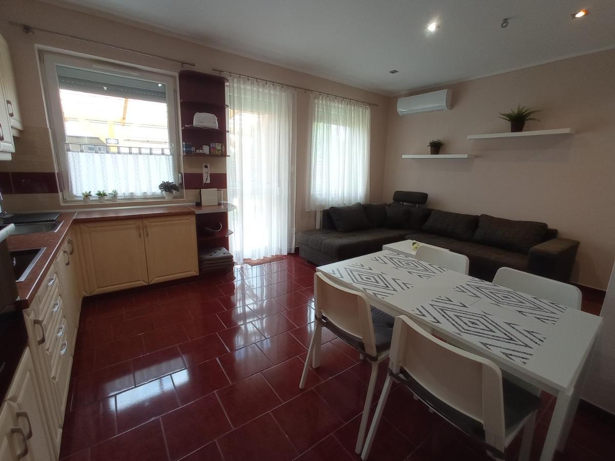Budapest Airport Apartment Kültér fotó
