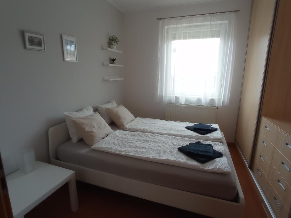 Budapest Airport Apartment Kültér fotó